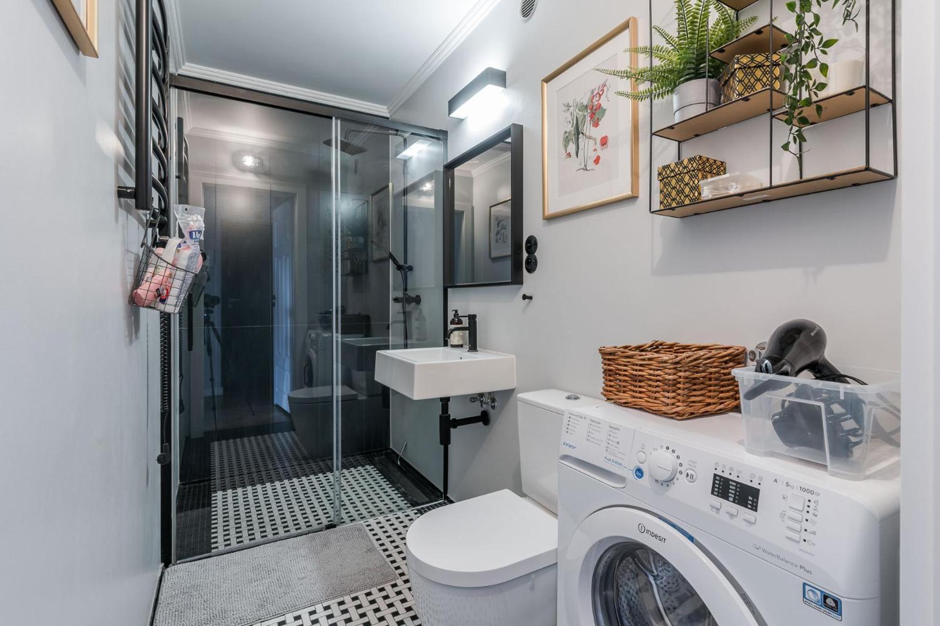Leon & Lucy Apartment Гданск Екстериор снимка